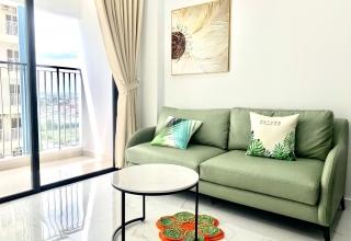 Bán Căn Hộ 70m2 2Pn2VS Full Nội Thất Cao Cấp Charm City,TP Dĩ An