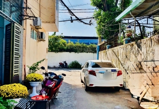 BÁN Nhà Hẻm Xe Hơi 6M, Phường Trường Thọ, TP. Thủ Đức - Giá Chỉ Nhỉnh 4 Tỷ