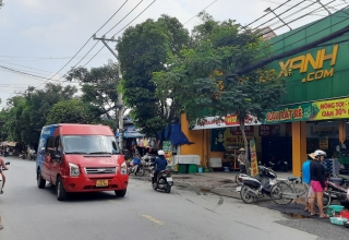 Bán đất Bách Hoá Xanh - Mặt tiền chợ Lê Văn Thịnh - Q2